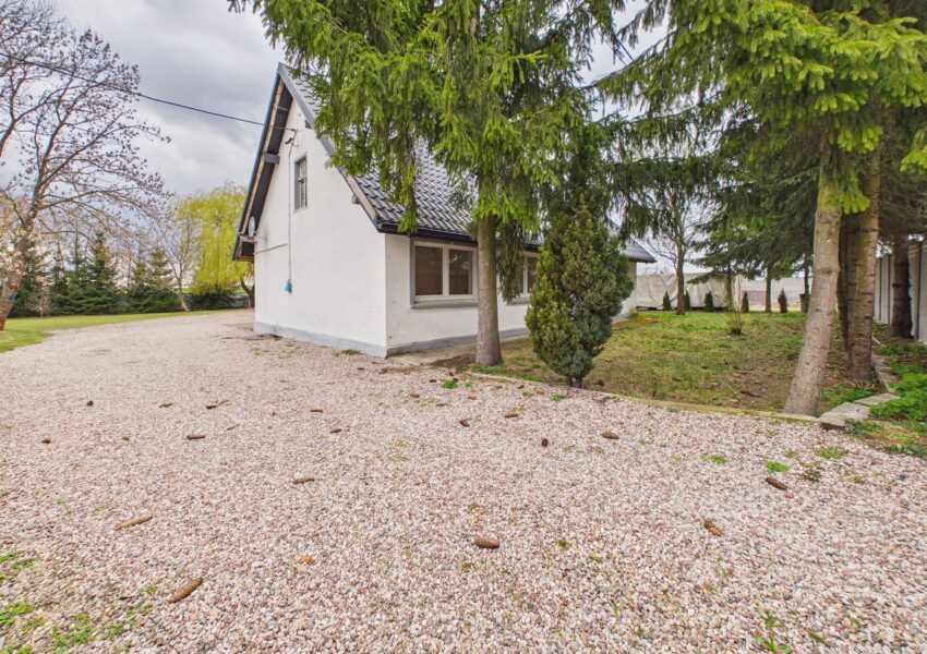 Dom z dużą działką i warsztatem Gostkowo, (15 km od Torunia)